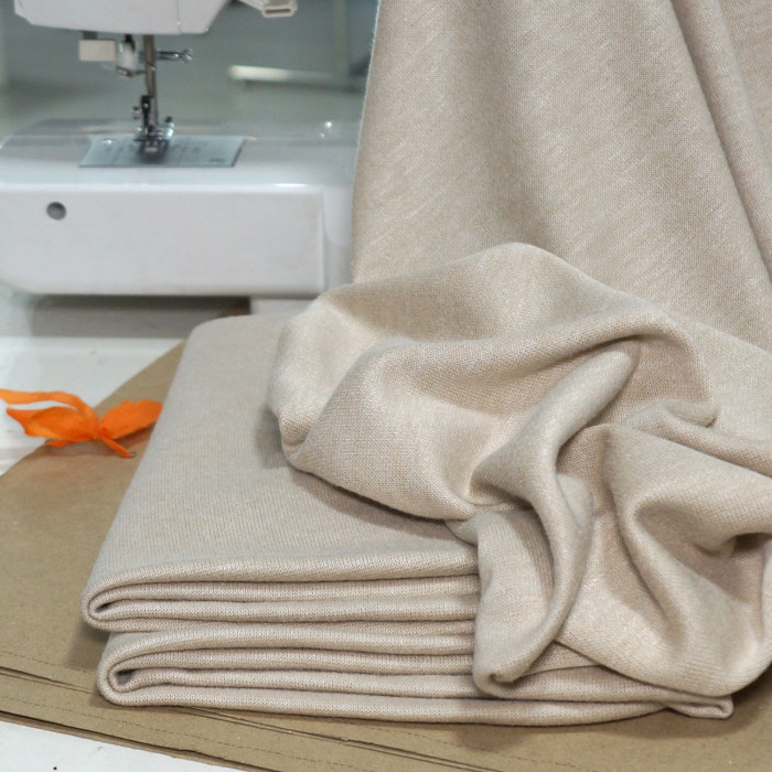 Трикотаж вискозный AL2110 Tapioka для пошива жилета Edlyn по выкройке Helper Sew