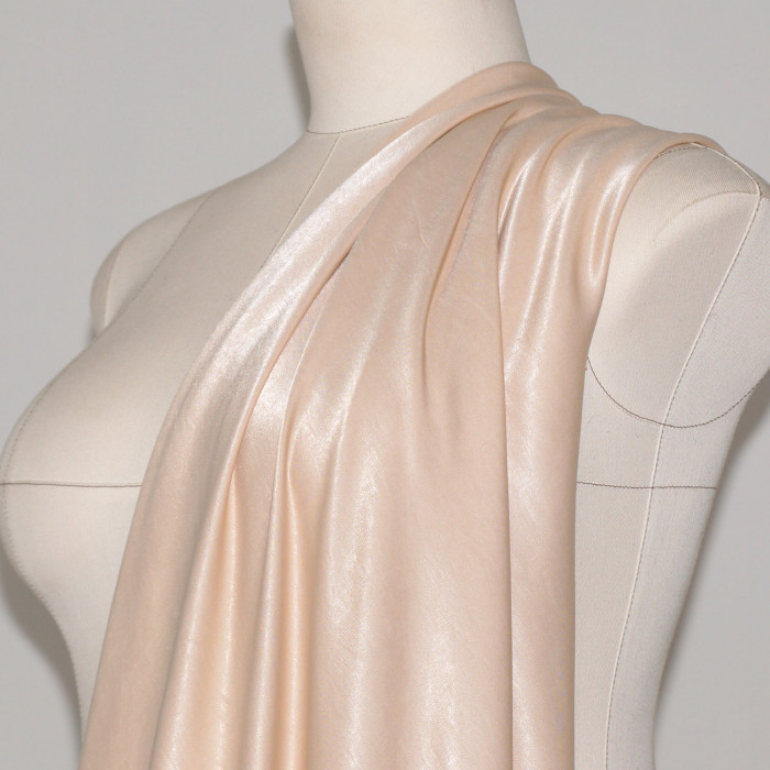 Купра Arabic silk МА05/Топленое молоко для пошива платья по выкройке Helpersew